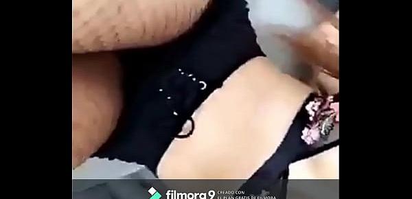  hot babe likes filming herself